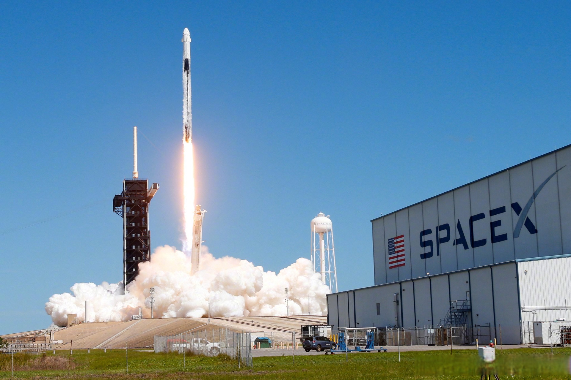 SpaceX成功发射第166批星链